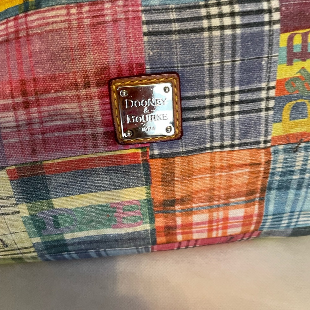 Dooney & Bourke - Picture 9 of 9